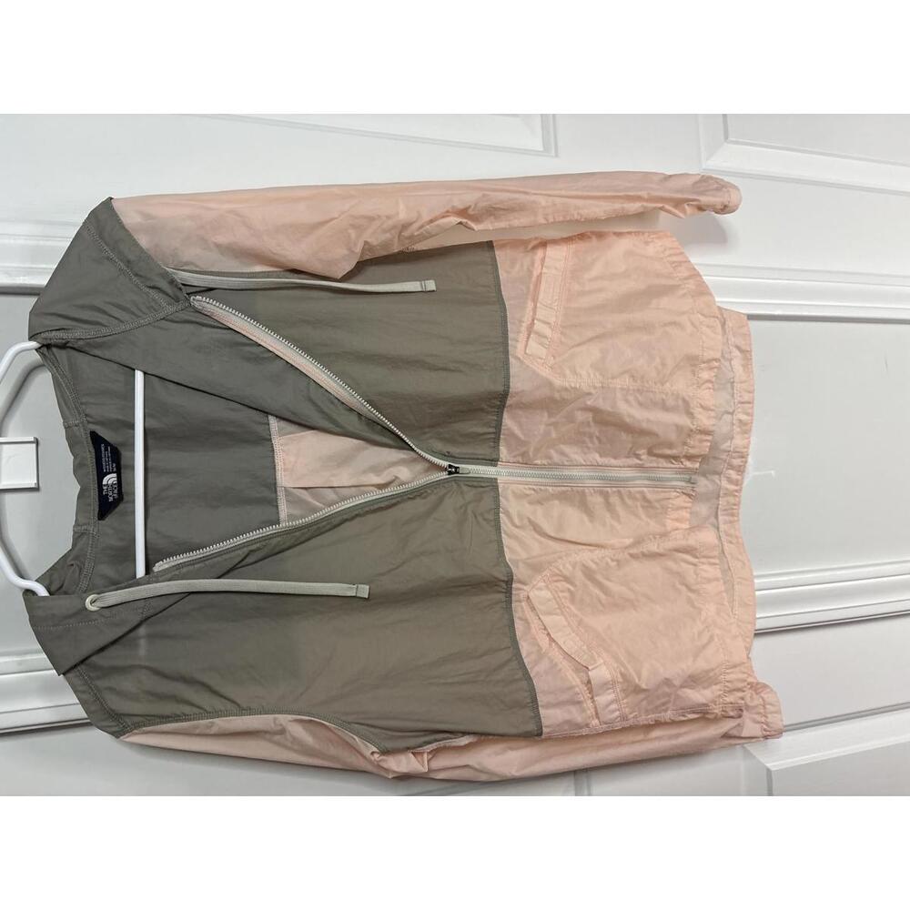 The North Face Women's Hooded Windbreaker Jacket Medium 389